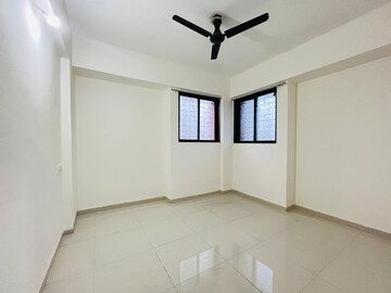 Room in 1 BHK Apartment at Wadgaon Sheri – for Rent
