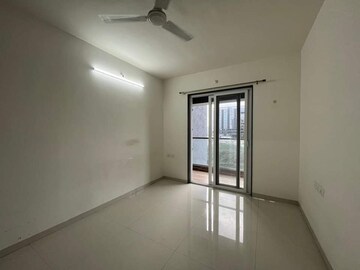 Room in 2 BHK Apartment at Ganga Sarovar, Wadgaon Sheri – for Rent