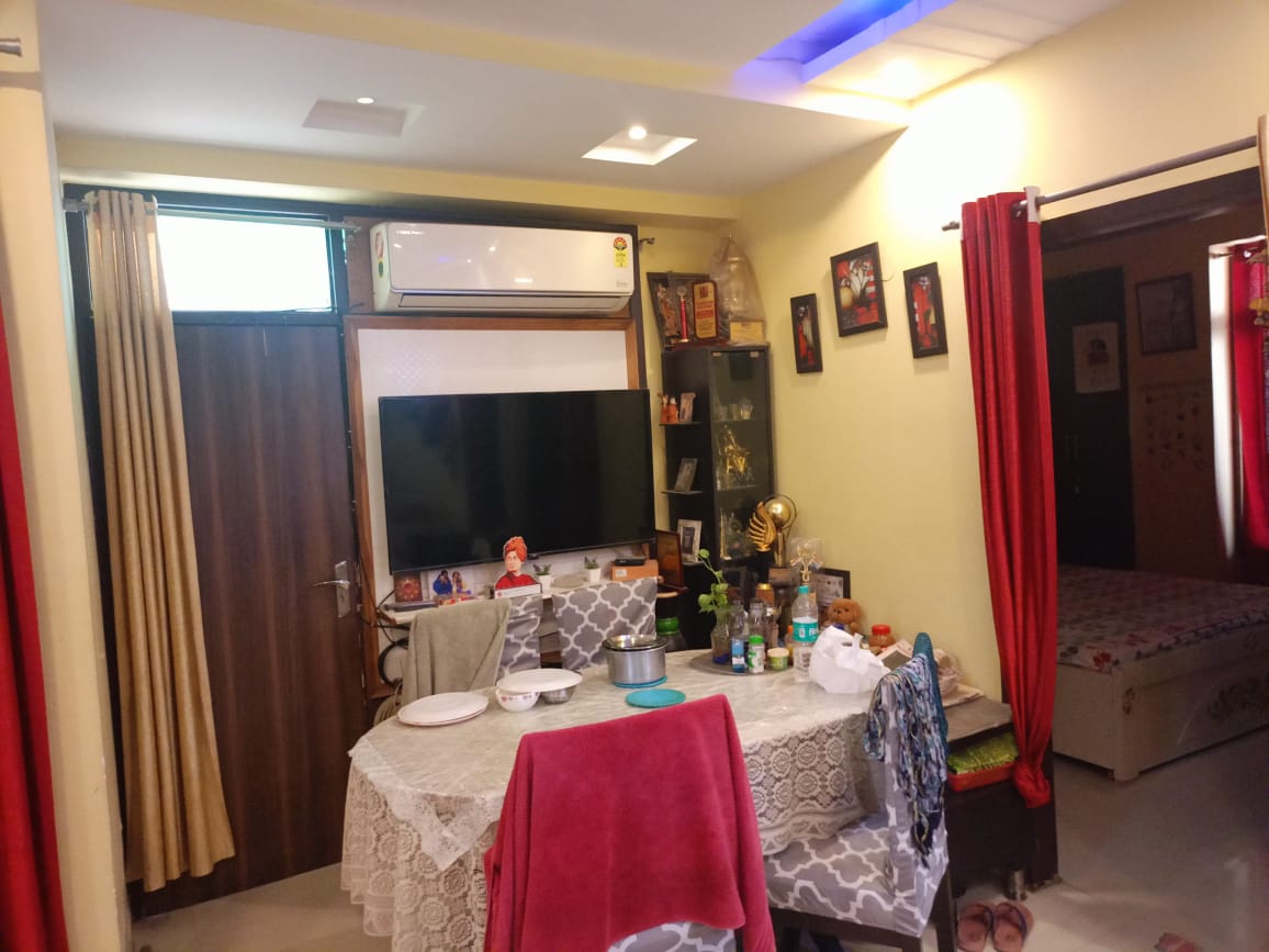 2 BHK + Extra Room Builder Floor For Rent in Mehrauli 