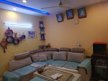 Bedroom in 2 BHK Builder Floor at Mehrauli – for Rent