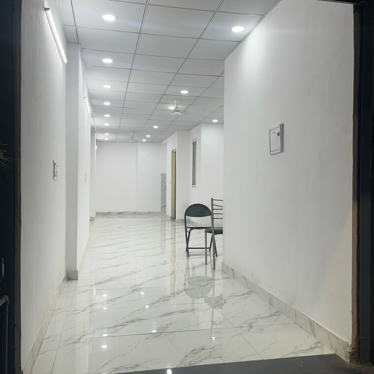 undefined, khirki extension Commercial Shop 600 Sq.Ft. In Khirki Extension Delhi 8996493
