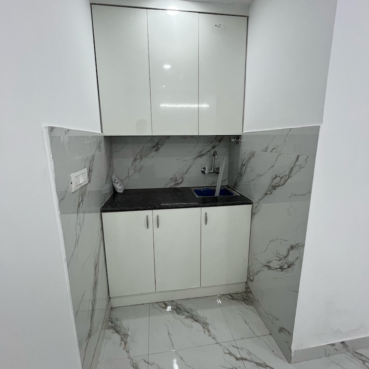 Kitchen, khirki extension Commercial Shop 600 Sq.Ft. In Khirki Extension Delhi 8996493