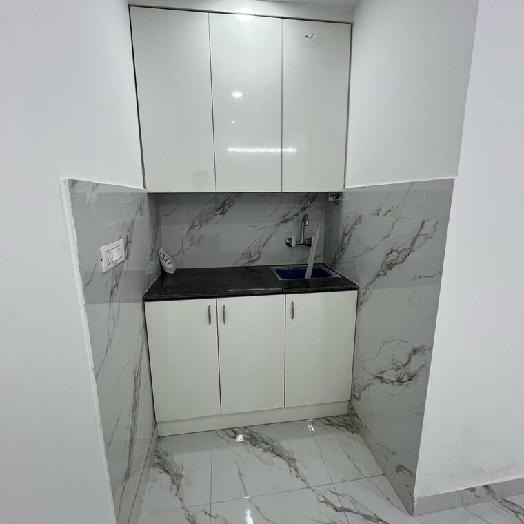 Kitchen, khirki extension Commercial Shop 600 Sq.Ft. In Khirki Extension Delhi 8996493