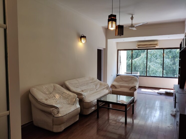 Living Room, khar west 2 Bedroom 850 Sq.Ft. Apartment In Khar West Mumbai 8996082