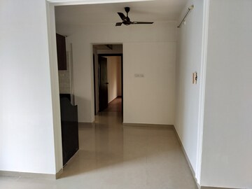Room in 2 BHK Apartment at Dwarka Suncrest Phase 3, Pimple Saudagar – for Rent