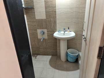 Bathroom in 2 BHK Apartment at Dwarka Suncrest Phase 3, Pimple Saudagar – for Rent