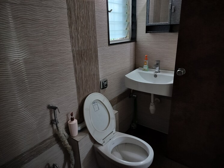 Bathroom, shree-ganesh-graceland 2 Bedroom 1100 Sq.Ft. Apartment In Pimple Saudagar Pune 8996101