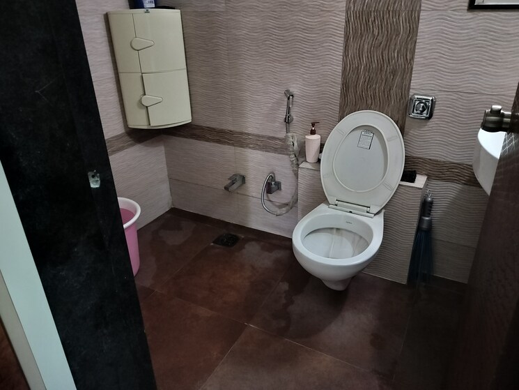 Bathroom, shree-ganesh-graceland 2 Bedroom 1100 Sq.Ft. Apartment In Pimple Saudagar Pune 8996101