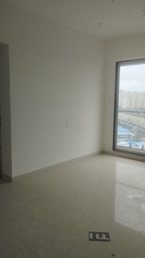 Room in 1 BHK Apartment at JVM Aroma, Kasarvadavali – for Sale