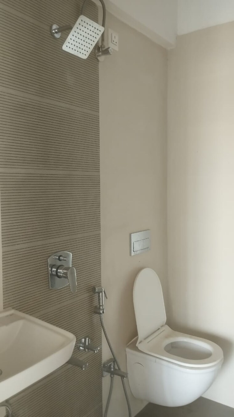 Bathroom, jvm-aroma 1 Bedroom 309 Sq.Ft. Apartment In Kasarvadavali Thane 8996100
