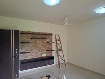 Furnished Amenities in 2 BHK Apartment at Cosmos Jewels, Ghodbunder Road – for Rent