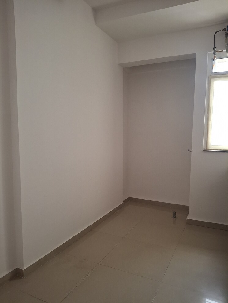 Room, puranik-hometown 1 Bedroom 438 Sq.Ft. Apartment In Ghodbunder Road Thane 8996112