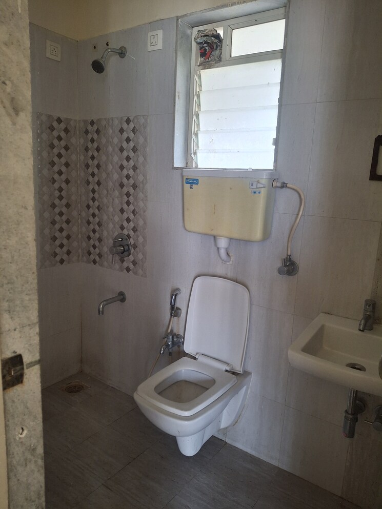 Team Area, vihang-valley-phase-3 2 Bedroom 555 Sq.Ft. Apartment In Kasarvadavali Thane 8996115