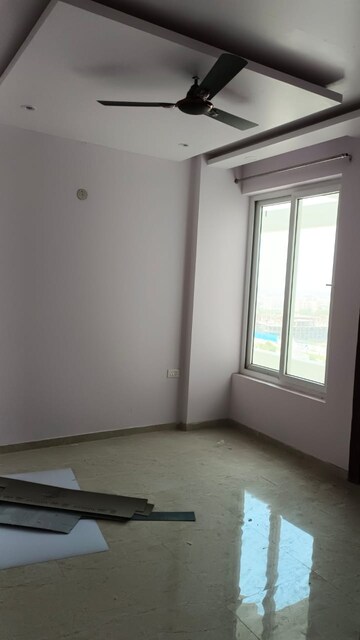 Master Bedroom in 3 BHK Apartment at Omaxe Royal Residency Faridabad, Sector 79 – for Rent