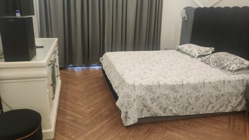 Bedroom in 3 BHK Builder Floor at BPTP Parkland, Sector 75 – for Rent