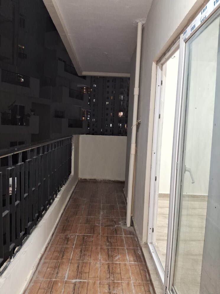 Balcony, pivotal-devaan 1 Bedroom 342 Sq.Ft. Apartment In Sector 84 Gurgaon 8996159
