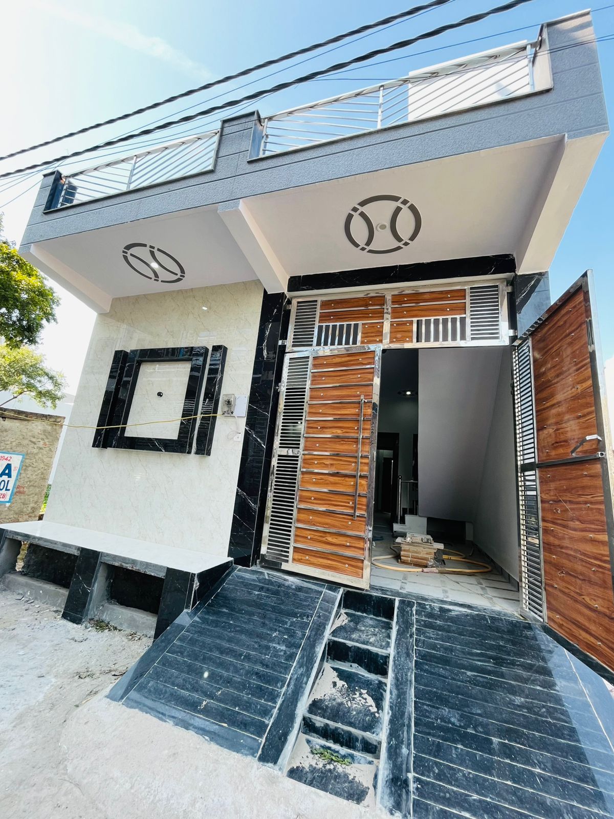 3.5 BHK + Pooja Room Independent House For Sale in Govindpuram Residency