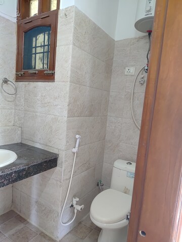 2.5 BHK Builder Floor For Rent in RWA Apartments Sector 47, Sector 47