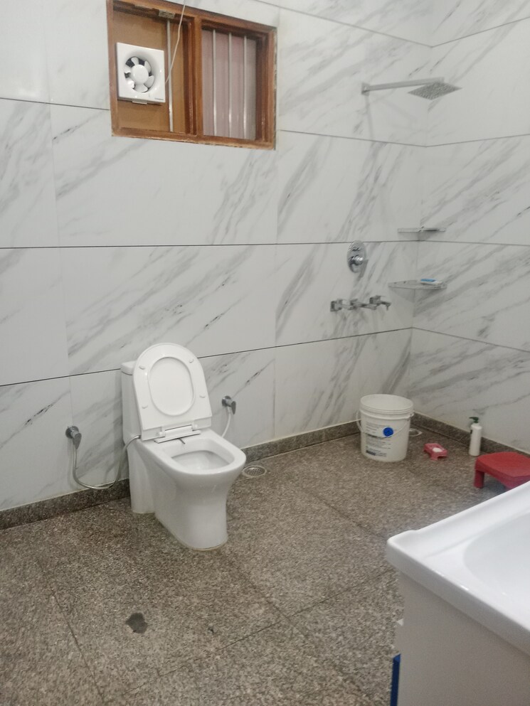 Attached Bathroom, sector 13 3 Bedroom 1836 Sq.Ft. Independent House In Sector 13 Panipat 8996190