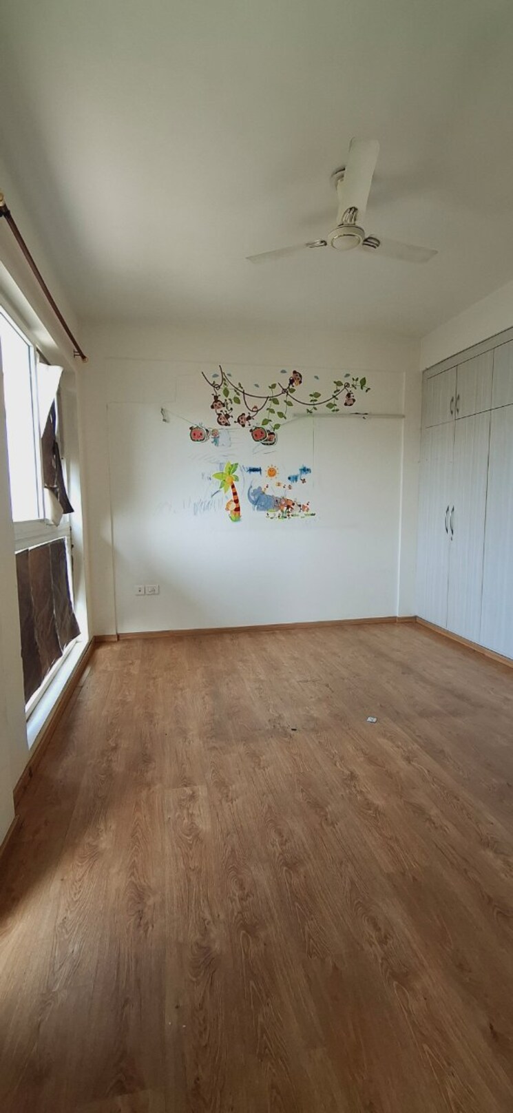 Room, unitech-the-residences-gurgaon 2 Bedroom 1060 Sq.Ft. Apartment In Sector 33 Gurgaon 8996193