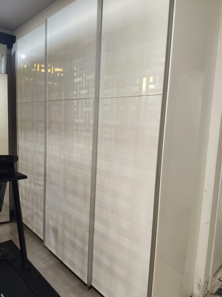 Bathroom, hiranandani-club-meadows 3 Bedroom 1527 Sq.Ft. Apartment In Bannerghatta Bangalore 8996195