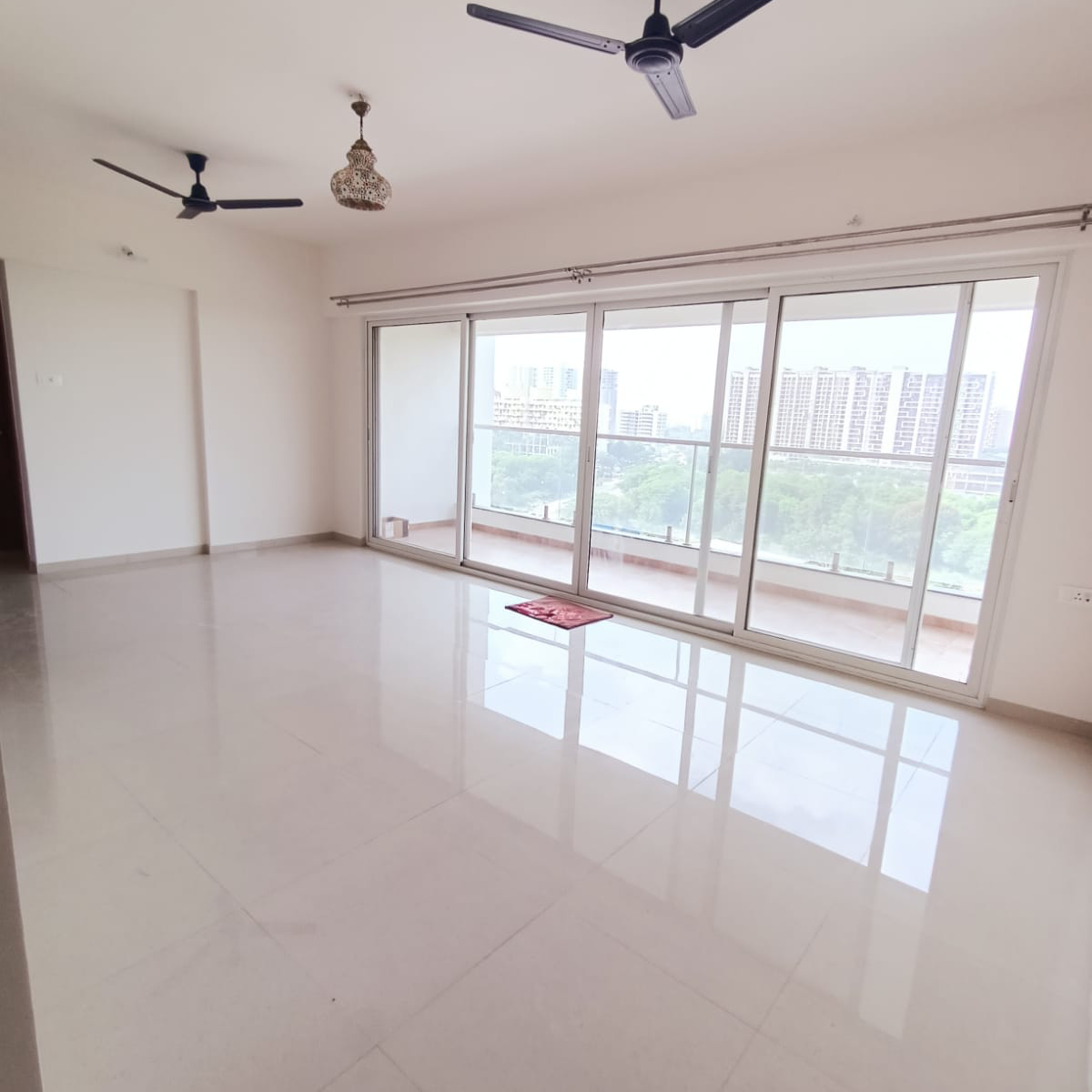 2 BHK Apartment For Rent in Mantra 99 Riverfront