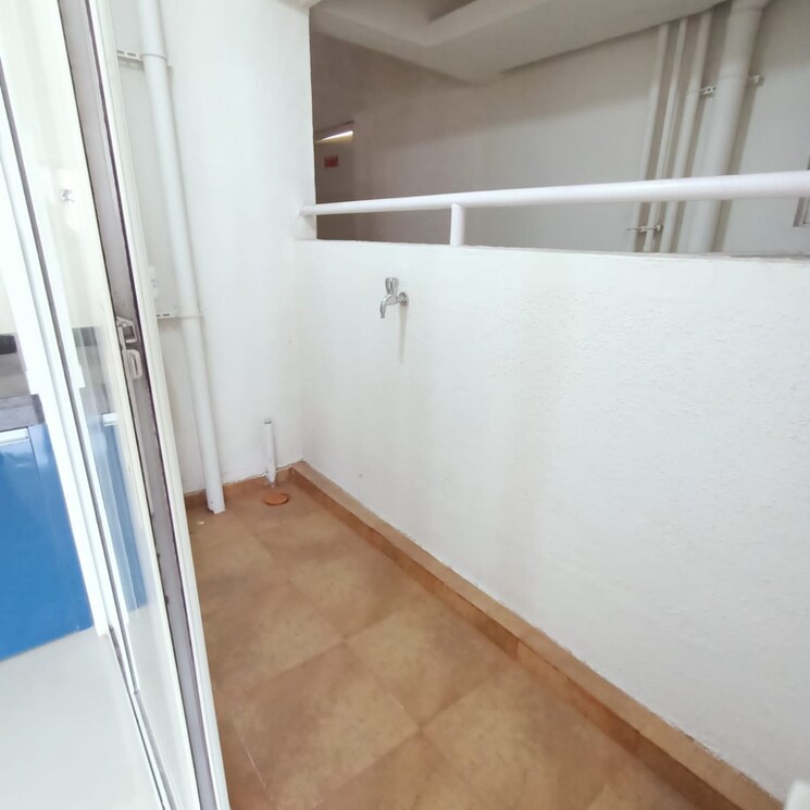 Balcony, mantra-99-riverfront 2 Bedroom 666 Sq.Ft. Apartment In Vinayak Nagar Pune 8996222