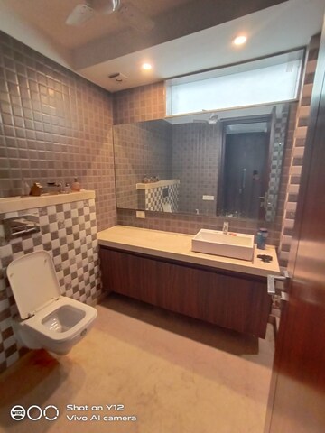 Living Room in 4 BHK Builder Floor at Panchsheel Park – for Rent