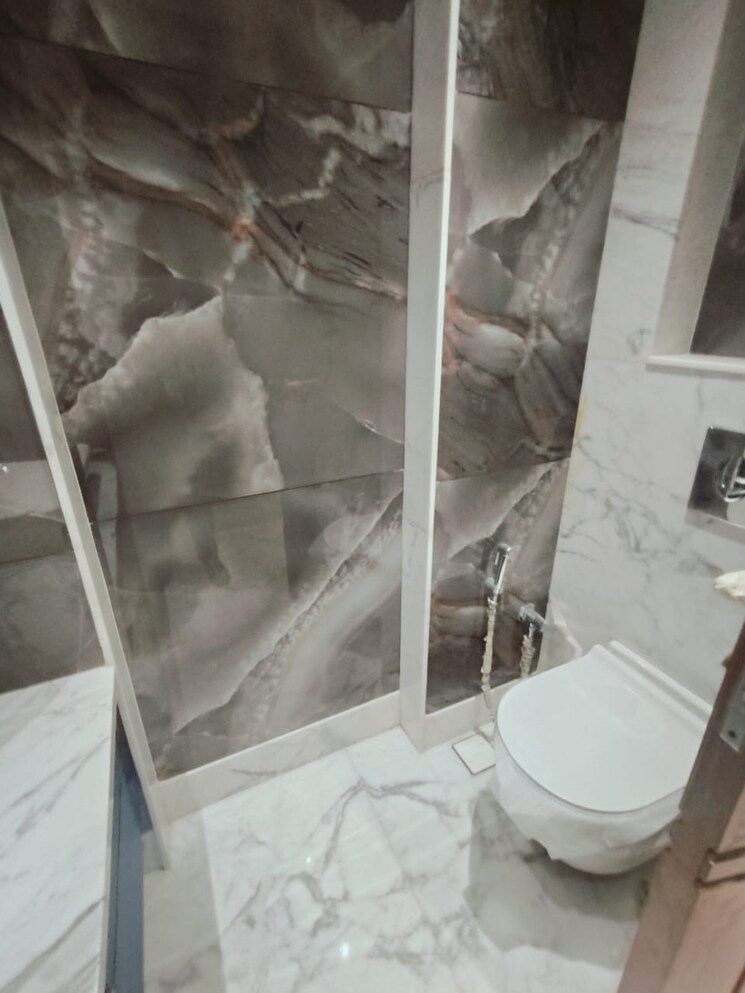 undefined, panchsheel enclave 3 Bedroom 265 Sq.Yd. Builder Floor In Panchsheel Enclave Delhi 8996242