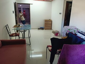 Team Area in 2 BHK Apartment at Shiv Shakti Tower 28, Malad East – for Rent