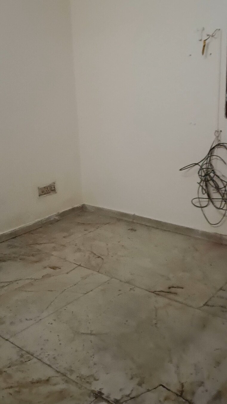 Room, dilshad colony 2 Bedroom 800 Sq.Ft. Builder Floor In Dilshad Colony Delhi 8996262