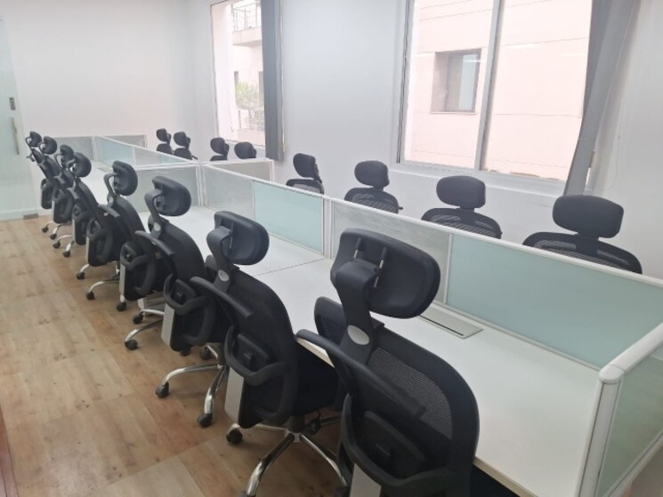 Team Area, sector 18 Commercial Office Space 7000 Sq.Ft. In Sector 18 Gurgaon 8996259