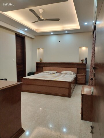 Bedroom in 3 BHK Builder Floor at SS The Lilac, Sector 49 – for Rent