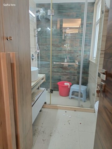 Bathroom in 3 BHK Builder Floor at SS The Lilac, Sector 49 – for Rent