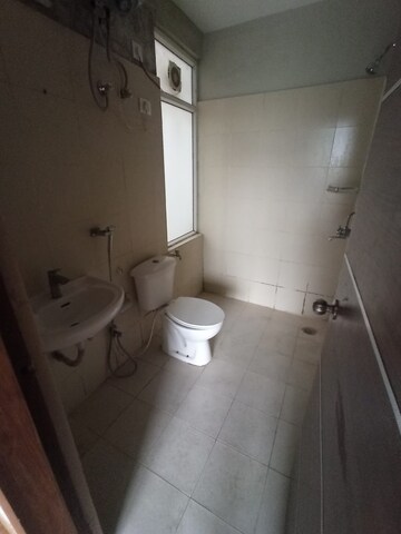 Bathroom in 3.5 BHK Builder Floor at DLF Alameda, Sector 73 – for Rent