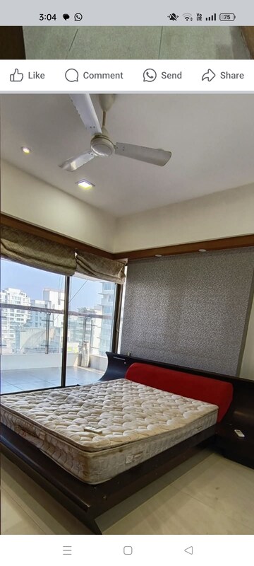 Room in 2 BHK Apartment at Orlem Peace, Malad West – for Rent