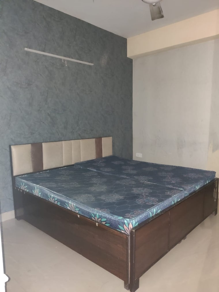 Bedroom, happy-home-noida 2 Bedroom 1050 Sq.Ft. Builder Floor In Sector 73 Noida 8996291