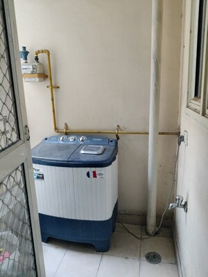 Bathroom in 2 BHK Builder Floor at Happy Home Noida, Sector 73 – for Sale