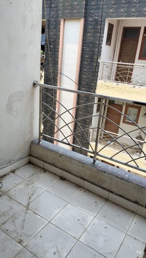 2 BHK Builder Floor For Sale in Happy Home Noida, Sector 73