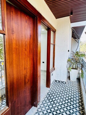 Bedroom in 3 BHK Builder Floor at Shri Krishna Apartments Noida, Sector 73 – for Sale