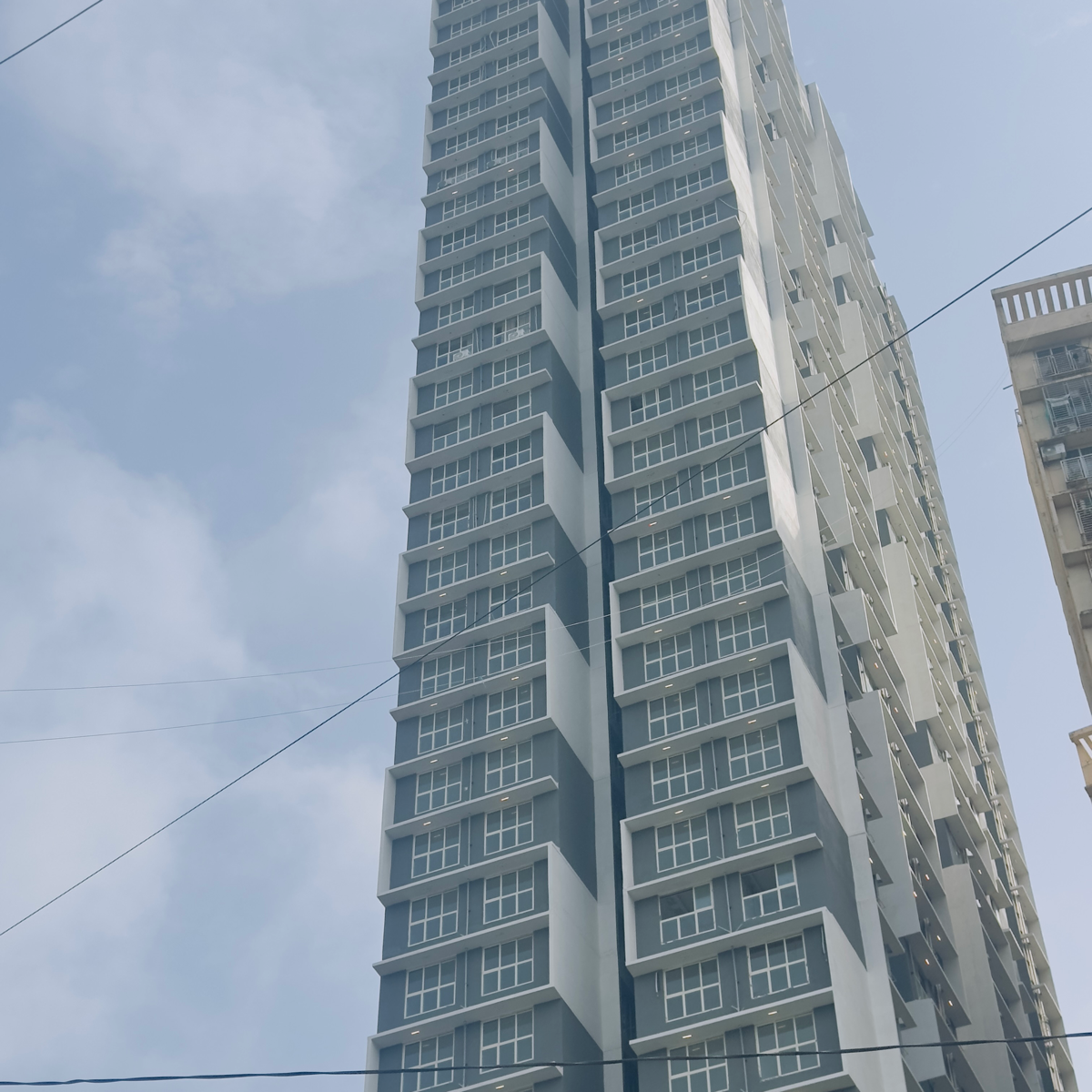 1 BHK 600 Sq.Ft. Apartment in Shraddha Evoque