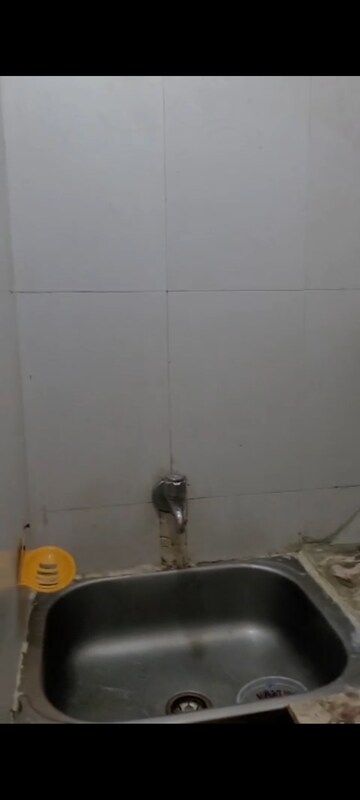 Furnished Amenities in 1 RK Builder Floor at Patel Nagar – for Rent