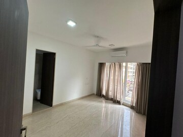 Bedroom in 3 BHK Apartment at Platinum Life, Andheri West – for Rent