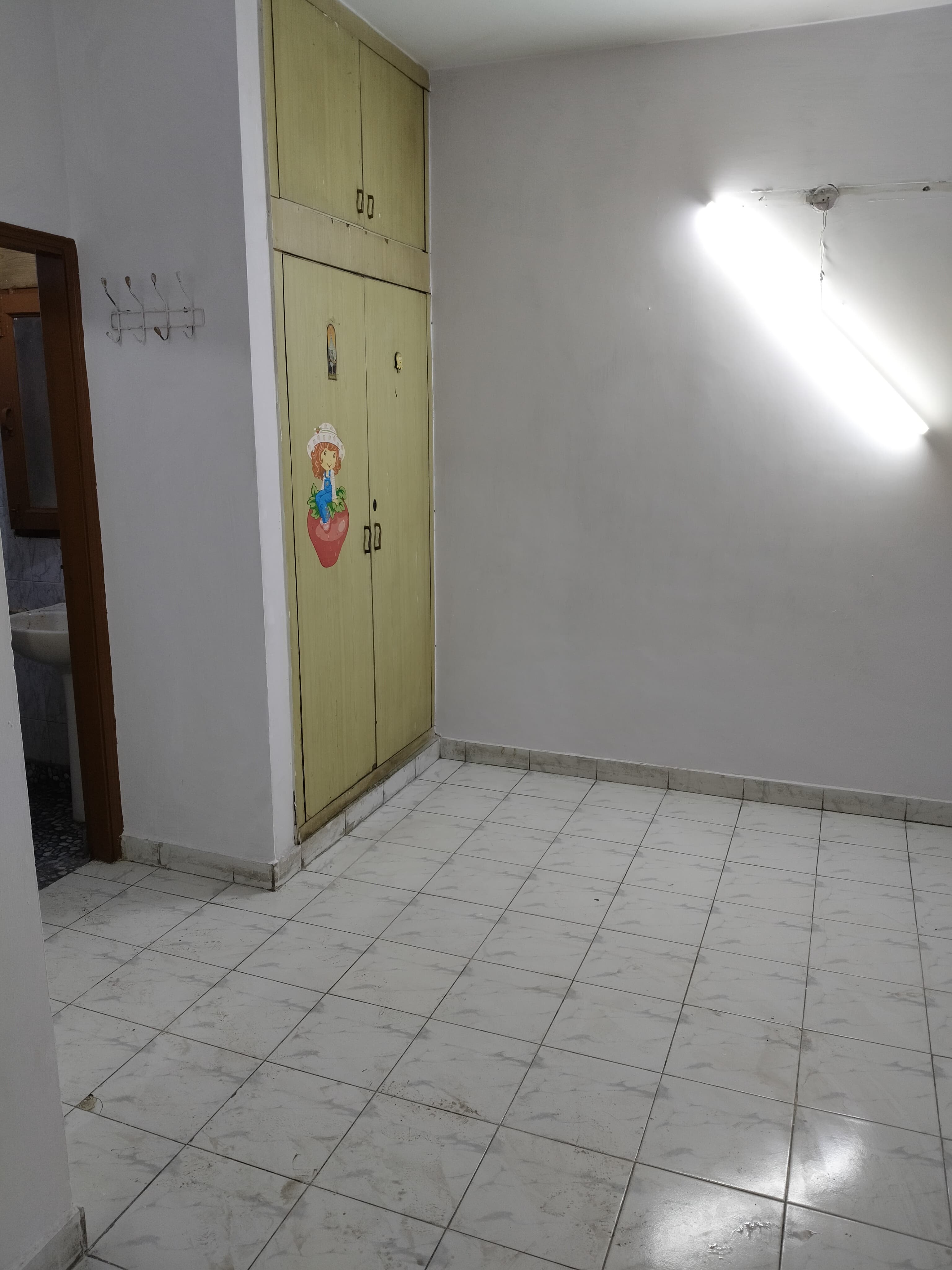 1 BHK Builder Floor For Rent in Cosmic Residency Apartment