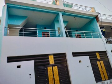 4 BHK Villa For Sale in Kursi Road