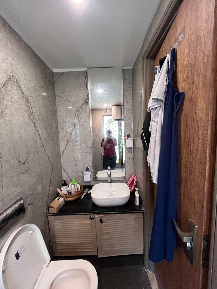 Bathroom, sector 55 1 RK 750 Sq.Ft. Builder Floor In Sector 55 Gurgaon 8996469