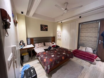1 RK Builder Floor For Rent in Sector 55