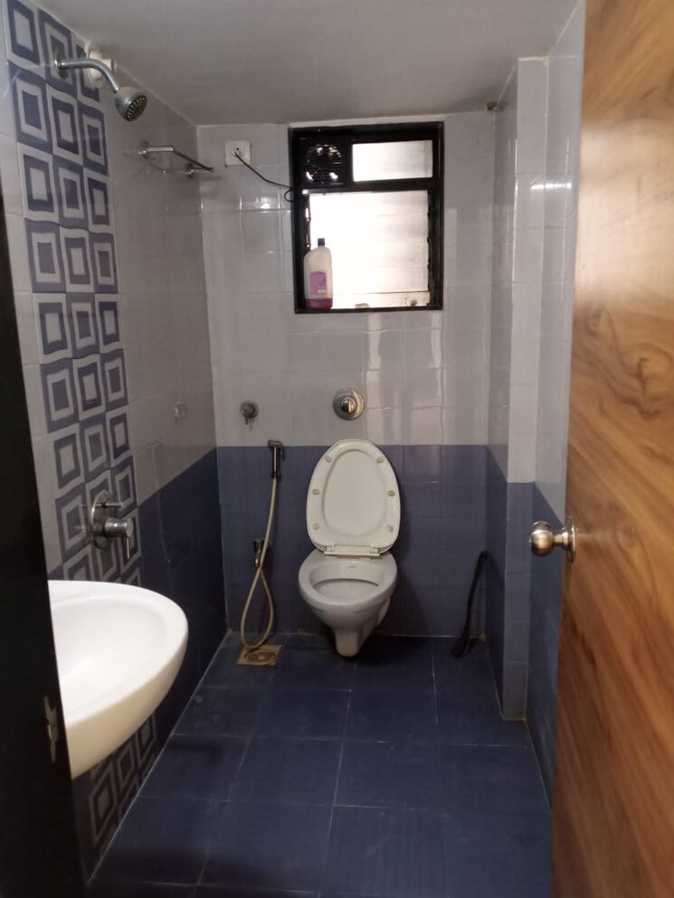 Bathroom, godrej-prime 2 Bedroom 686 Sq.Ft. Apartment In Chembur Mumbai 8996476