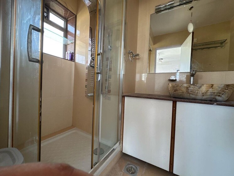Bathroom, sky-anchorage 3 Bedroom 1260 Sq.Ft. Apartment In Versova Mumbai 8996473