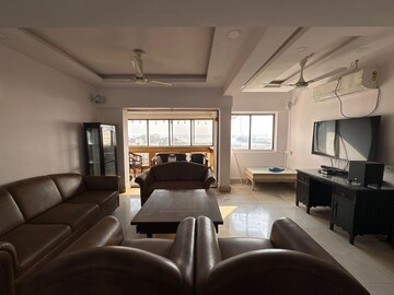 Team Area in 3 BHK Apartment at Sky Anchorage, Versova – for Rent
